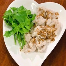 ลูกชิ้นปลากรายลวกจิ้ม