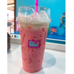 สตอเบอรี่นมสดเย็น แก้ว22ออนซ์