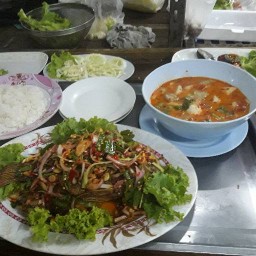 ร้านข้าวกลางวัน byต้าริมคลอง