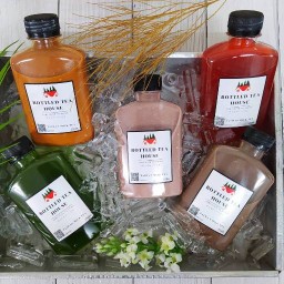 BOTTLED TEA  HOUSE  บ้านชาขวด