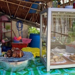 ข้าวมันไก่เจ้เอียด