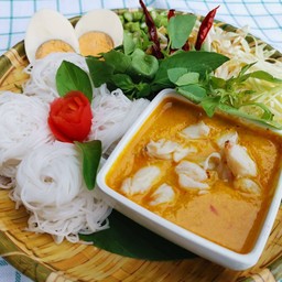 ขนมจีนน้ำยาปู