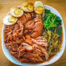 ข้าวขาหมู คากิ+เนื้อ+ไข่