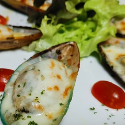 หอยแมลงภู่นิวซีแลนด์อบชีส