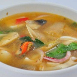 ต้มยำโป๊ะแตก