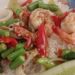 ข้าวกระเพรากุ้ง,หมึก