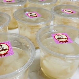ร้านไนน์ ผลไม้ลอยแก้ว