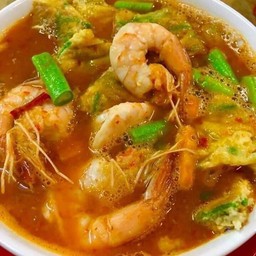 แกงส้มชะอมกุ้ง