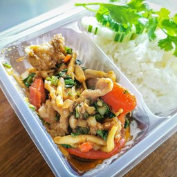 ข้าวต้มยำผัดแห้งหมู