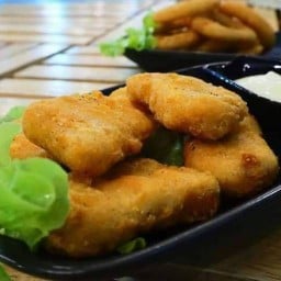 มุนาสเต็ก ตลาดวันโอวัน