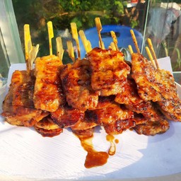 Set B หมูปิ้งนมสด 10ไม้