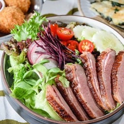 สลัดอกเป็ดซูวี