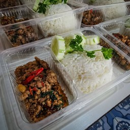 ข้าวผัดกะเพราหมูสับ
