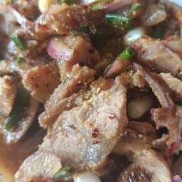 หม่องแซ่บ ลาบ ก้อย มหาสารคาม