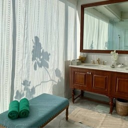 Doi Suthep Pool Suite