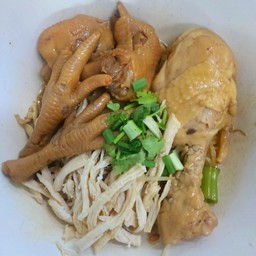 ก๋วยเต๋ยวไก่แห้งทุกอย่าง