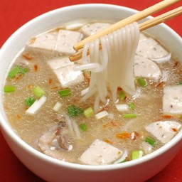 ก๋วยจั๊บญวณ