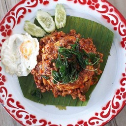 ข้าวไข่ภูเขาไฟ