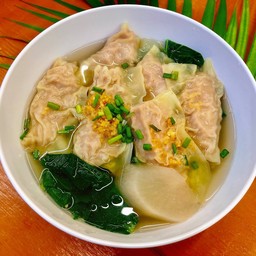 เกี๊ยวหมูเด้ง น้ำใส