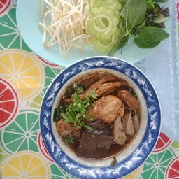 เตี๋ยวไก่ พิเศษ