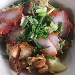 ครัวบ้านแม่แขก บะหมี่ กวางตุ้ง