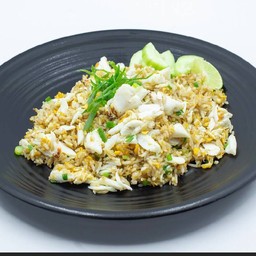 ข้าวผัดโคตรปู