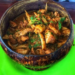 แกงไก่บ้านกะลา