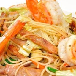 ผัดหมี่ฮ่องกง(กุ้ง, หมึก)
