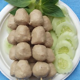 ลูกชิ้นเนื้อ-นึ่ง-