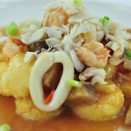 เต้าหู้ทรงเครื่อง