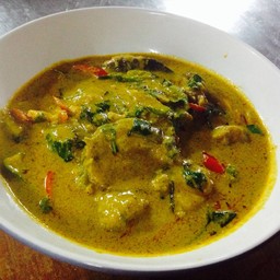 คั่วกะทิปลาดุกทะเลใบรา