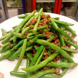 ถั่วเเขกผักกะปิ 虾酱肉末炒四季豆