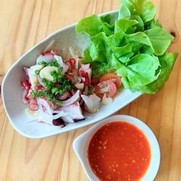 ยำปลาหมึกทาโกะ