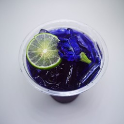 อัญชัญมะนาวโซดา