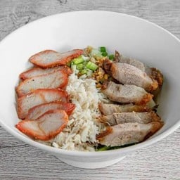 บะหมี่ ทุกอย่าง น้ำ (ธรรมดา)
