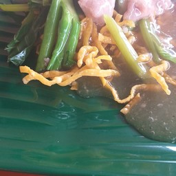 หมี่กรอบราดหน้า