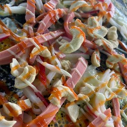 เครปร้อน ไข่+โบโลน่า+ปูอัด+เม็ดมะม่วง