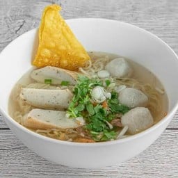 ก๋วยเตี๋ยวลูกชิ้นปลาน้ำใส (ธรรมดา)