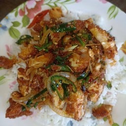 ครัวป้าน้อง 915 - หน้าวัดมหาธาตุ