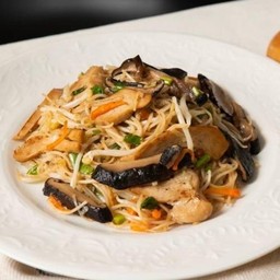 Vegan Chinese Style Fried Noodle
