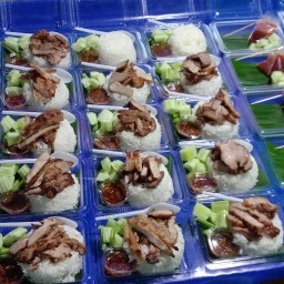 หมู  ข้าวกล่อง35.