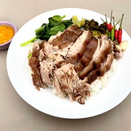 ข้าวขาหมู บางนา
