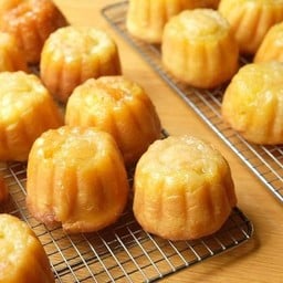 ขนมโคตรเนย กล่อง 4 ชิ้น