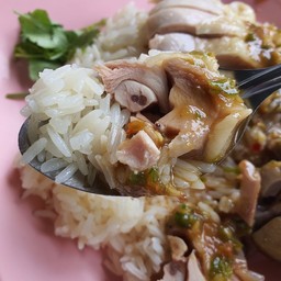 เจ๊ฉลวย ข้าวมันไก่ไทย