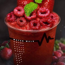 สตอเบอรี่ by water walk