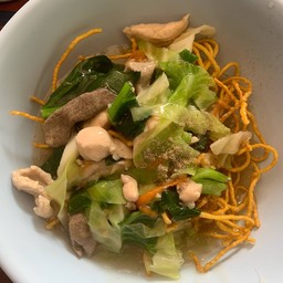 หมี่กรอบราดหน้า