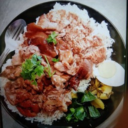 ข้าวขาหมูกิตติยา 1ณที่ทำการไปรษณีย์