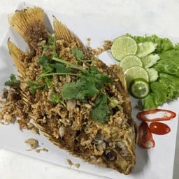 ปลาทับทิมทอดกระเทียม