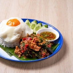 กระเพราะหมูราดข้าว หากรับไข่ดาวพิมพ์แจ้งได้ครับ จ่ายเพิ่ม 12 บาทครับ