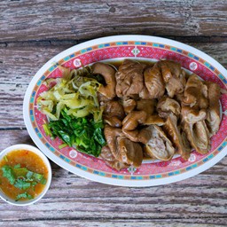 ใส้พะโล้